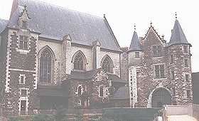 Chapelle Ste Genevieve et Chatelet
