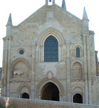 Eglise d'Airvault