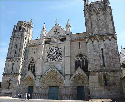 Cathédrale Saint Pierre de Poitiers