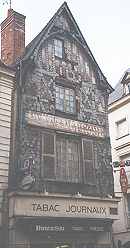 Vieille Maison, Place du Grand March